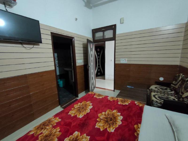 Arjun Guest House Pathānkot Esterno foto