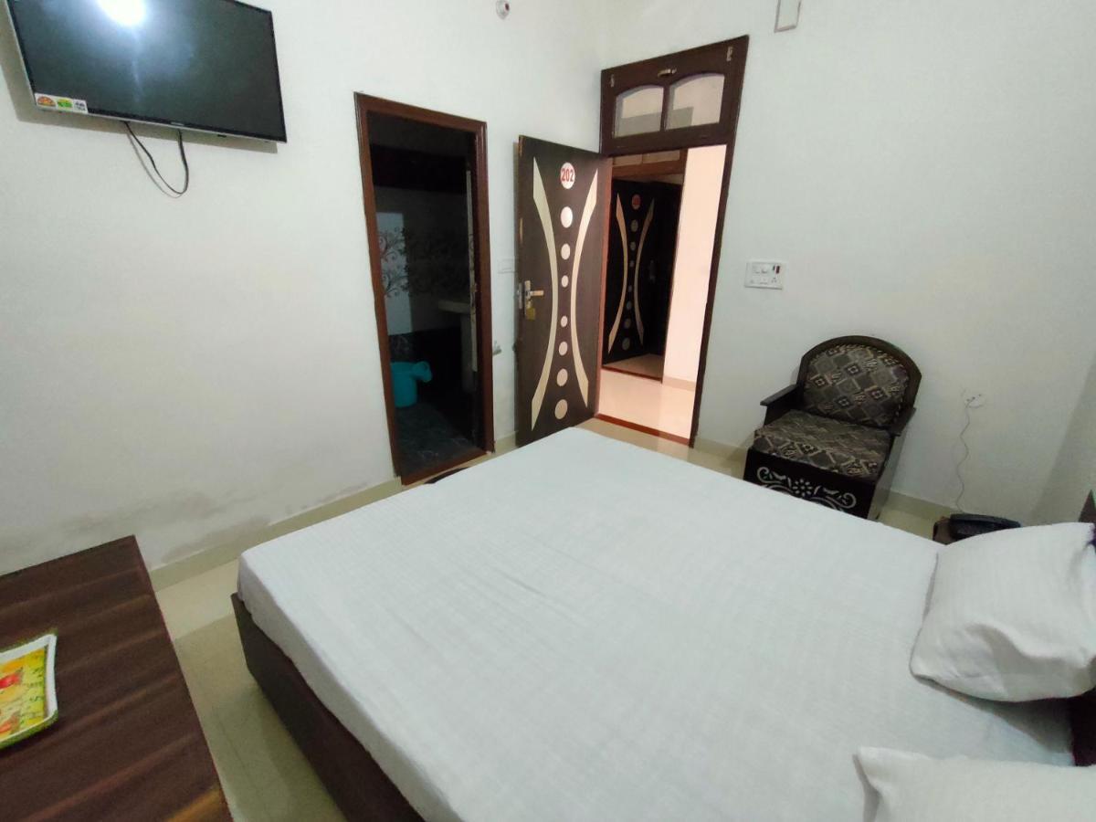 Arjun Guest House Pathānkot Esterno foto